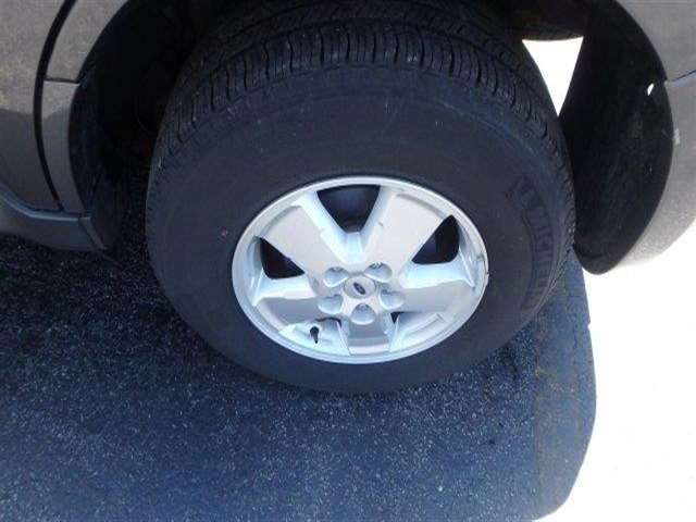 Ford Escape 2009 photo 30